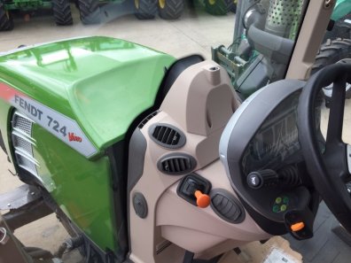 Fendt 724 Profi-Plus