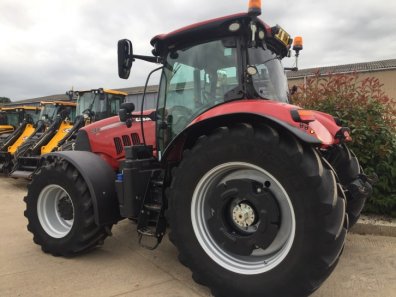 Case CVX 240