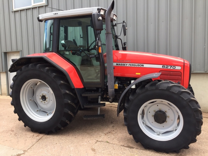 Massey Ferguson 6270