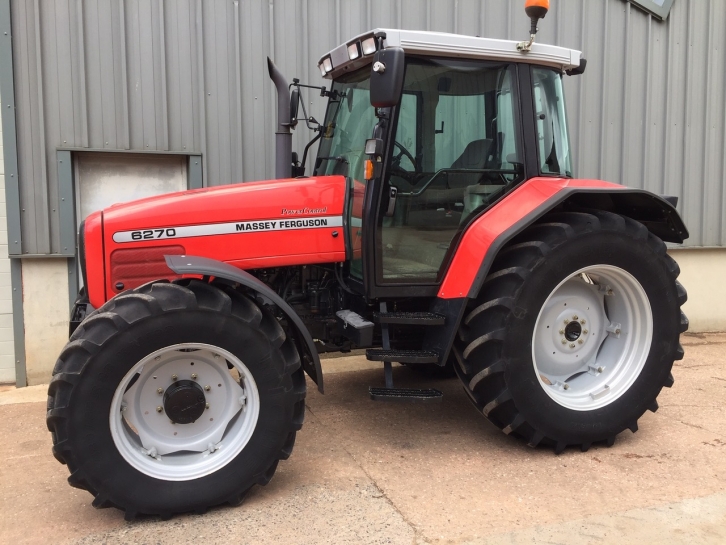 Massey Ferguson 6270