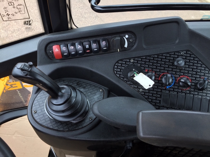 JCB 418S