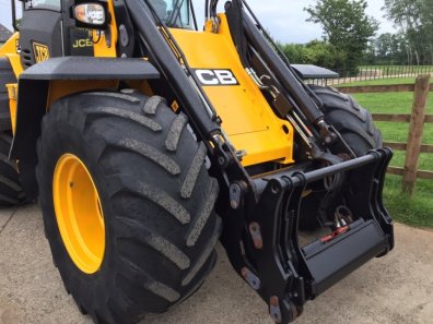 JCB 418S