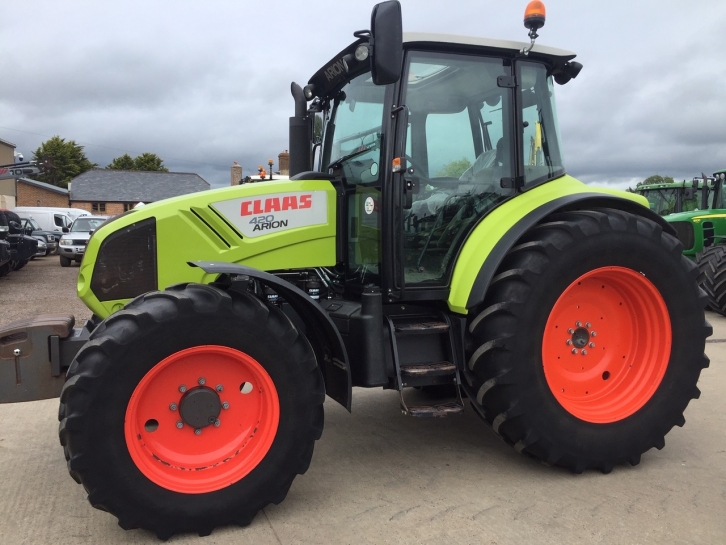 Claas Arion 420 CIS