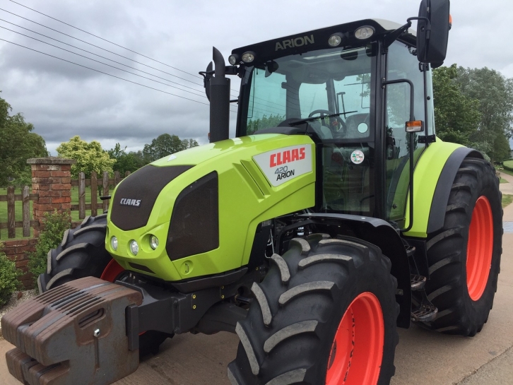 Claas Arion 420 CIS