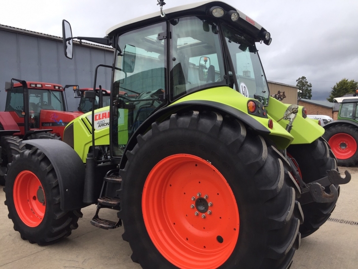 Claas Arion 420 CIS