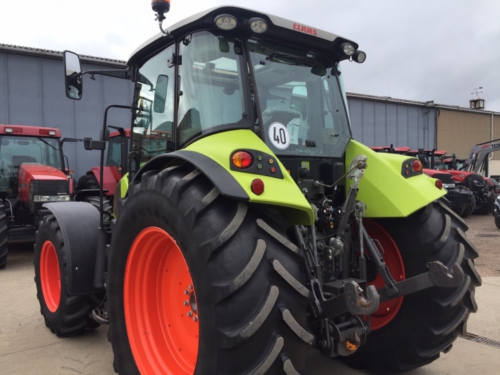 Claas Arion 420 CIS