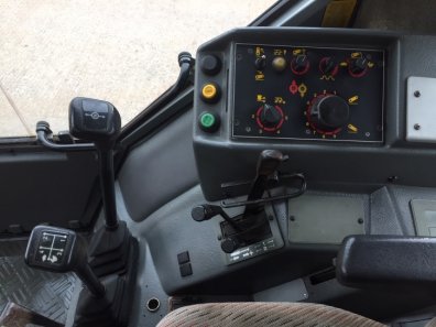 Massey Ferguson 3690