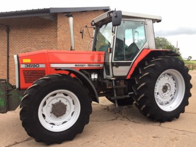 Massey Ferguson 3690