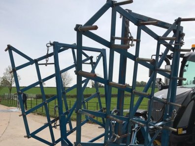 John Sheppard 6 Metre hydraulic folding drags