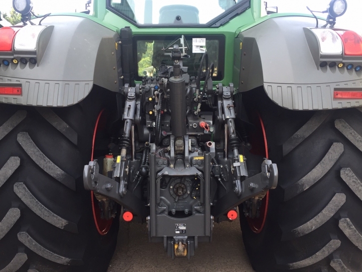 Fendt 828 Profi-Plus