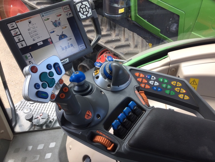 Fendt 828 Profi-Plus