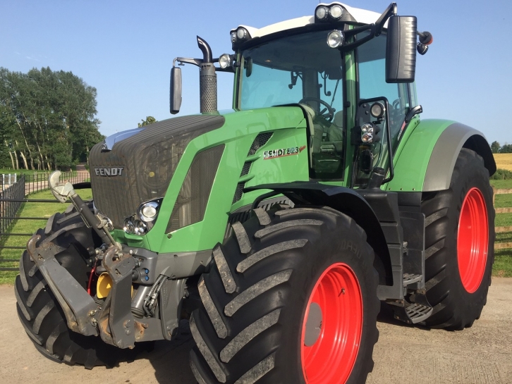 Fendt 828 Profi-Plus