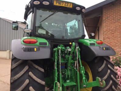 John Deere 6130R