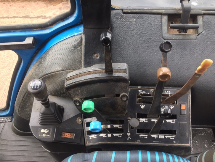 Ford 8630