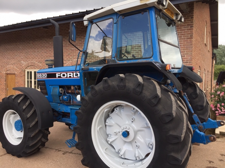 Ford 8630