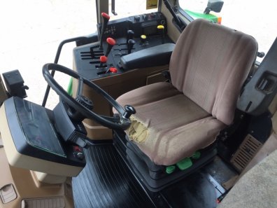 John Deere 6800