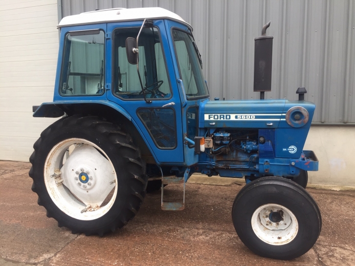 Ford 5600