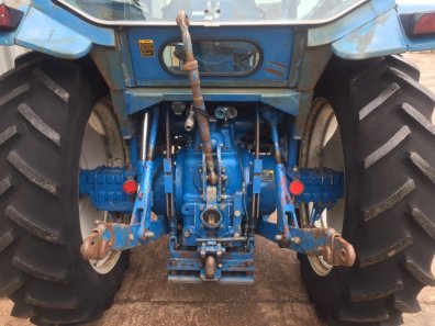 Ford 5600