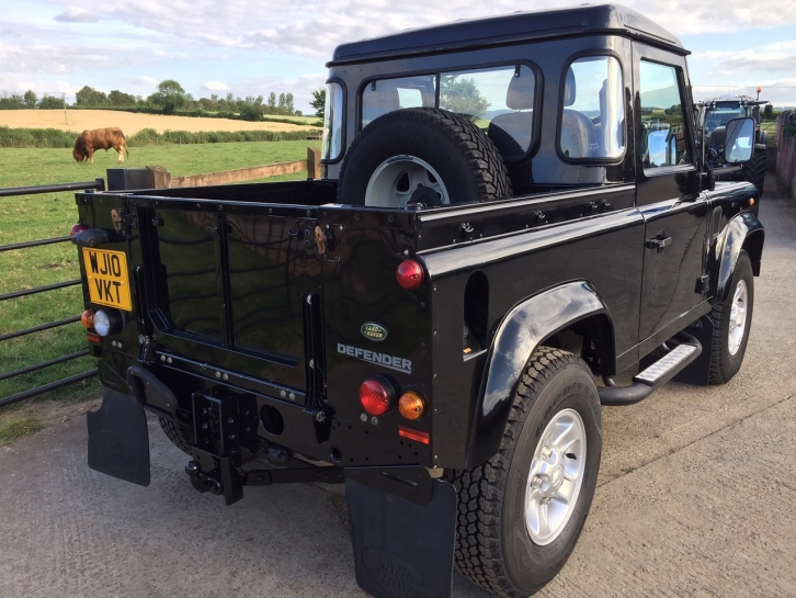 Land Rover 90 Truck cab 2.4 Diesel