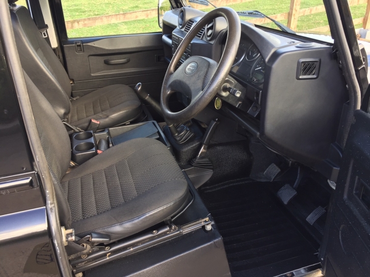Land Rover 90 Truck cab 2.4 Diesel