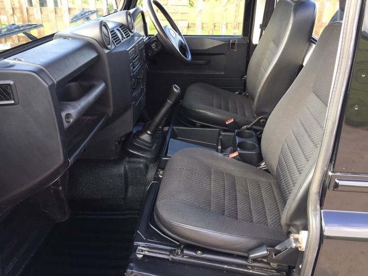 Land Rover 90 Truck cab 2.4 Diesel