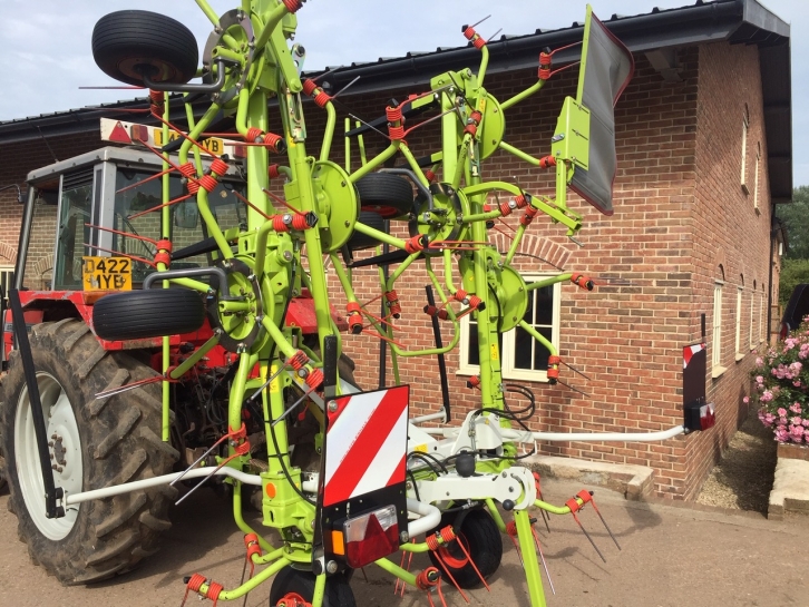 Claas Volto 900 8 rotor tedder
