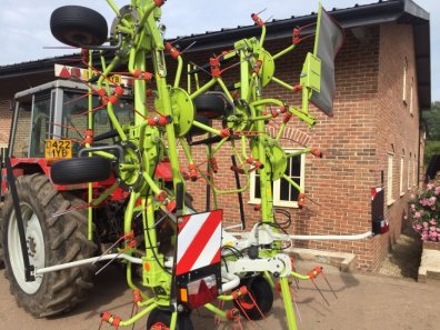 Claas Volto 900 8 rotor tedder