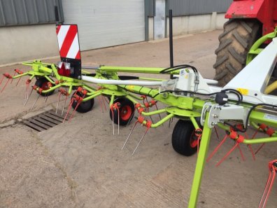 Claas Volto 900 8 rotor tedder