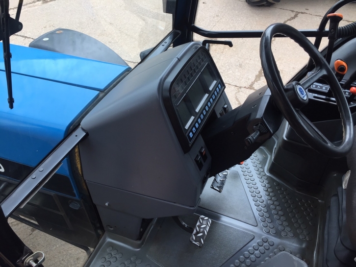 New Holland 8340 SLE