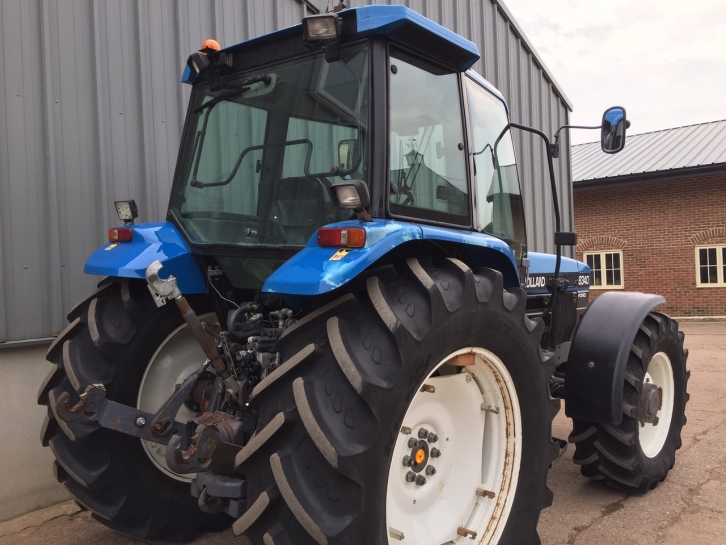 New Holland 8340 SLE