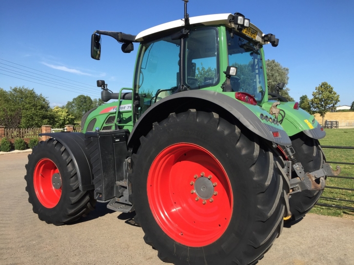 Fendt 718 Profi-Plus