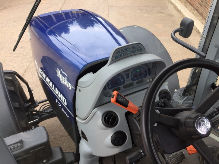 New Holland T7.270