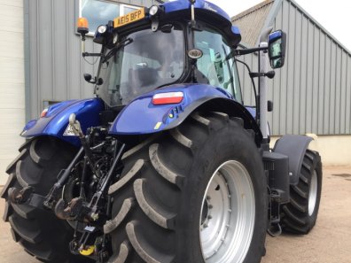 New Holland T7.270