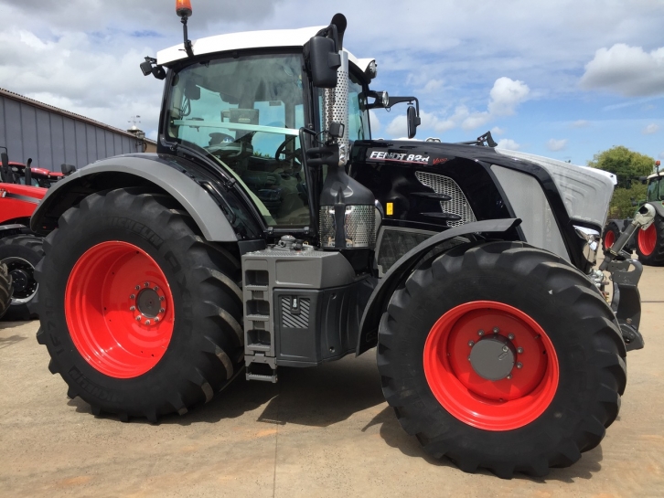 Fendt 828 Profi-Plus
