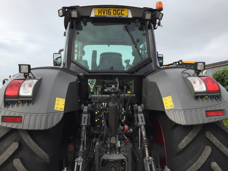 Fendt 828 Profi-Plus