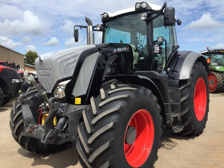 Fendt 828 Profi-Plus