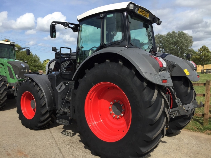 Fendt 828 Profi-Plus