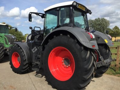 Fendt 828 Profi-Plus