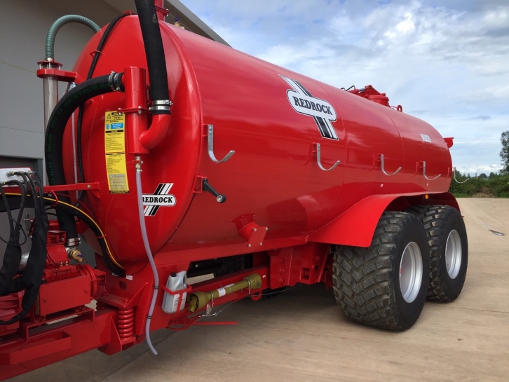 Redrock 3500 Gallon tanker