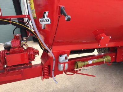 Redrock 3500 Gallon tanker