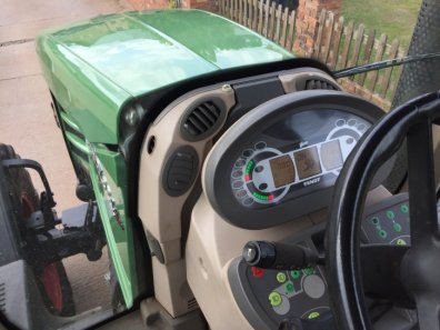 Fendt 824 Profi-Plus