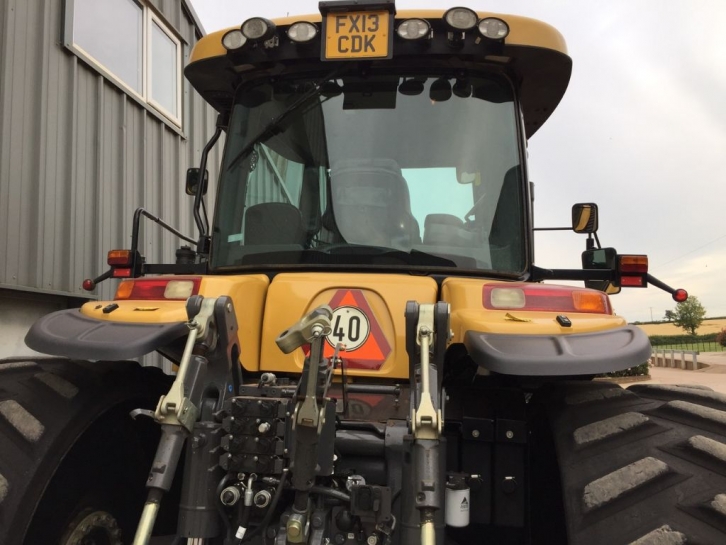 CAT Challenger 765D