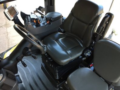 CAT Challenger 765D