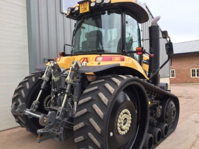 CAT Challenger 765D
