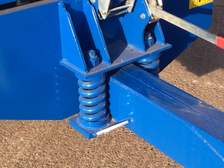 NC 316 16 Ton dump trailer