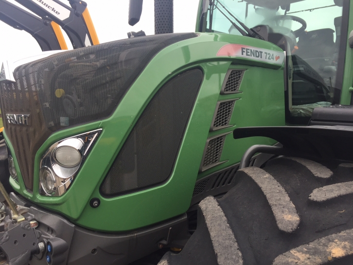 Fendt 724 Profi-Plus