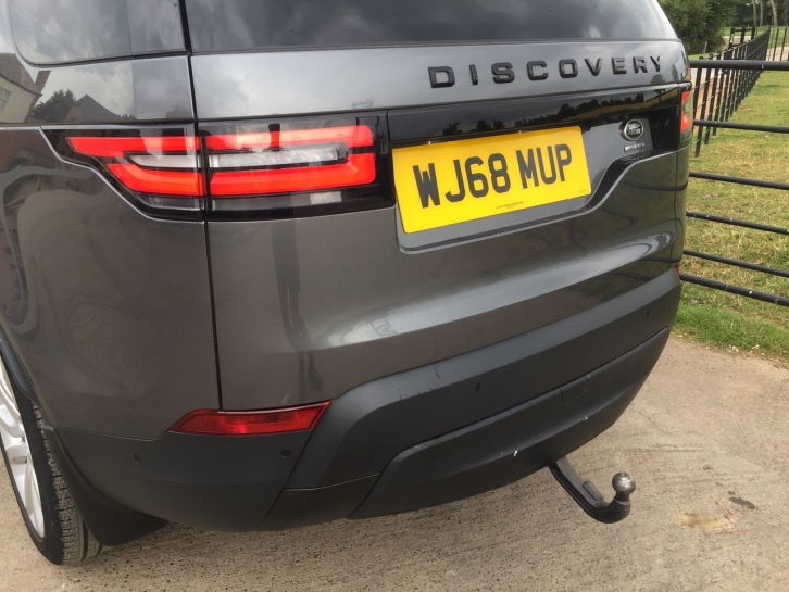 Land Rover Discovery Commercial HSE TD6