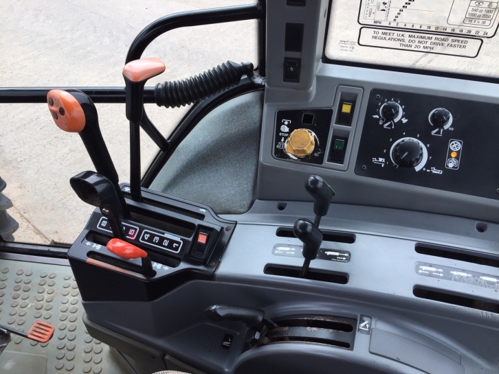 Ford 8340 SLE