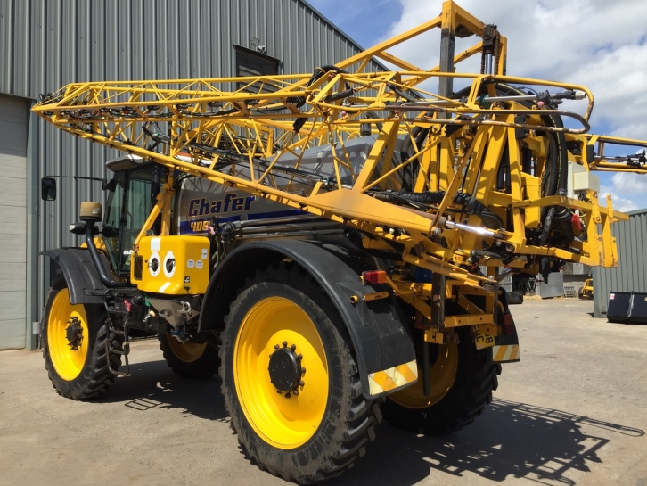 Chafer Multidrive 6185 demount sprayer 4000 Litre