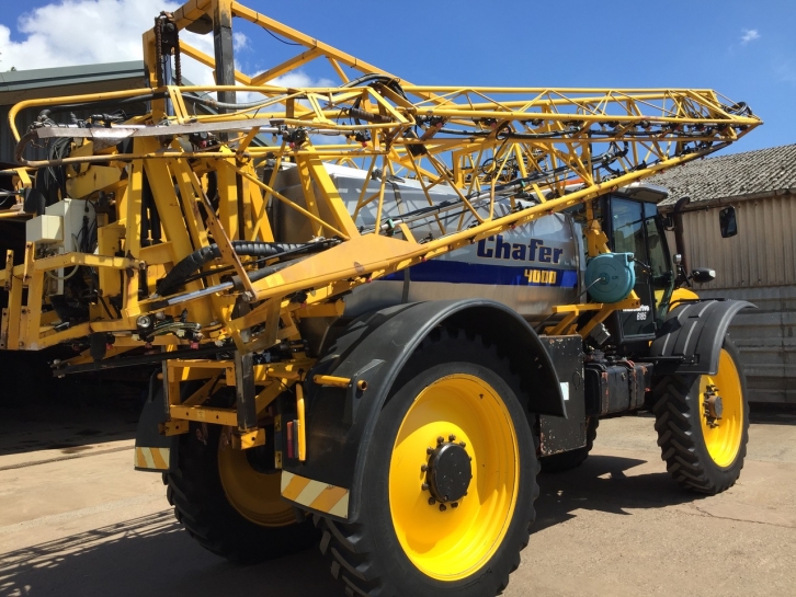 Chafer Multidrive 6185 demount sprayer 4000 Litre